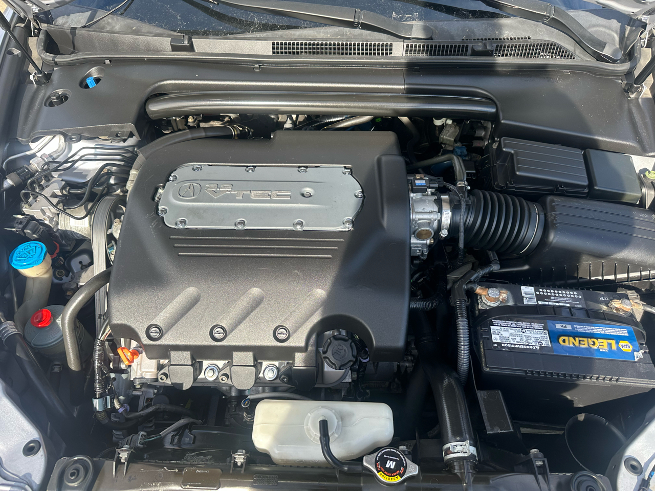 Acura TL 5-Speed AT 2004