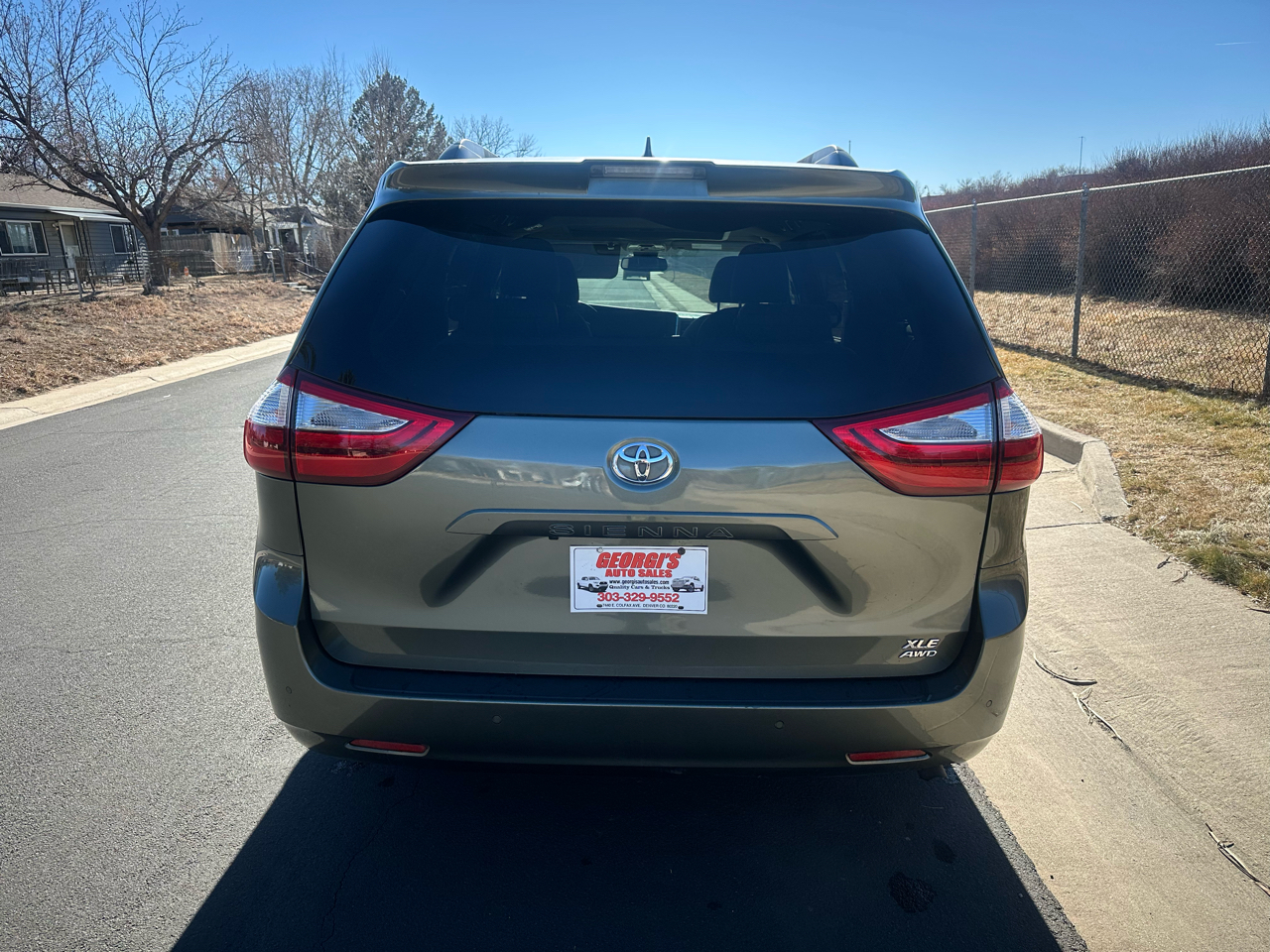 Toyota Sienna XLE 7-Passenger AWD 2019