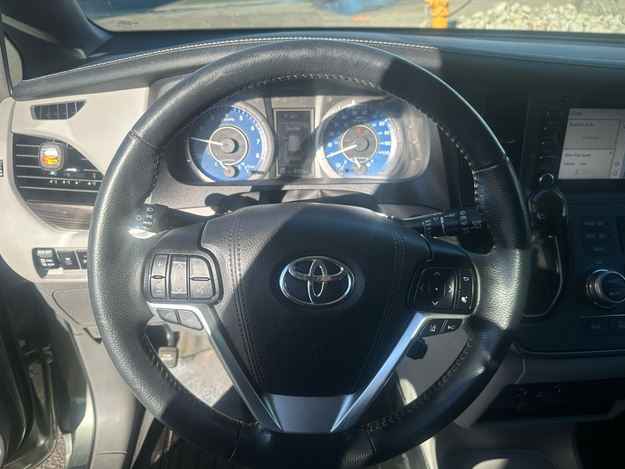Toyota Sienna XLE 7-Passenger AWD 2019