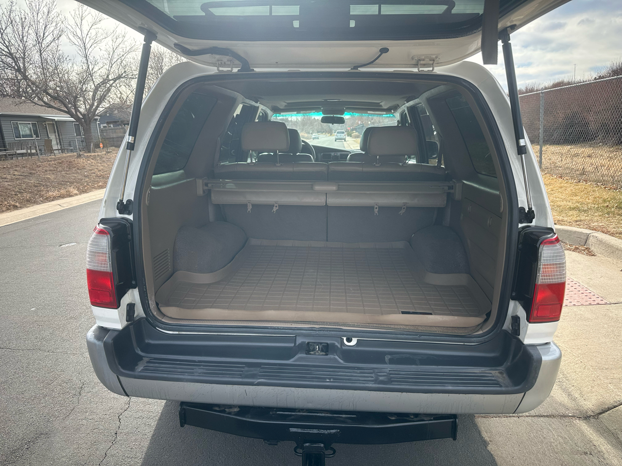 Toyota 4Runner Limited 4WD 2000