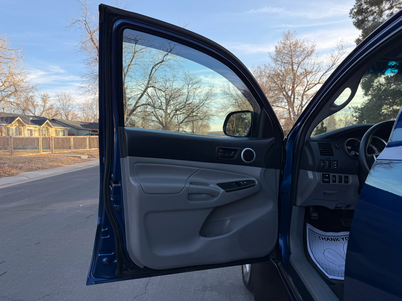Toyota Tacoma Access Cab V6 5AT 4WD 2015
