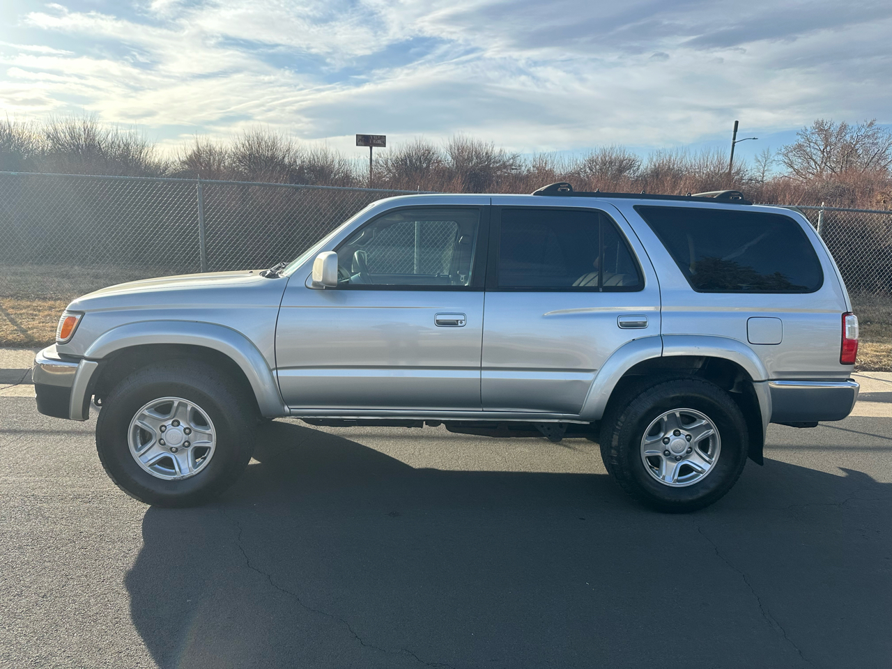 Toyota 4Runner SR5 4WD 2002