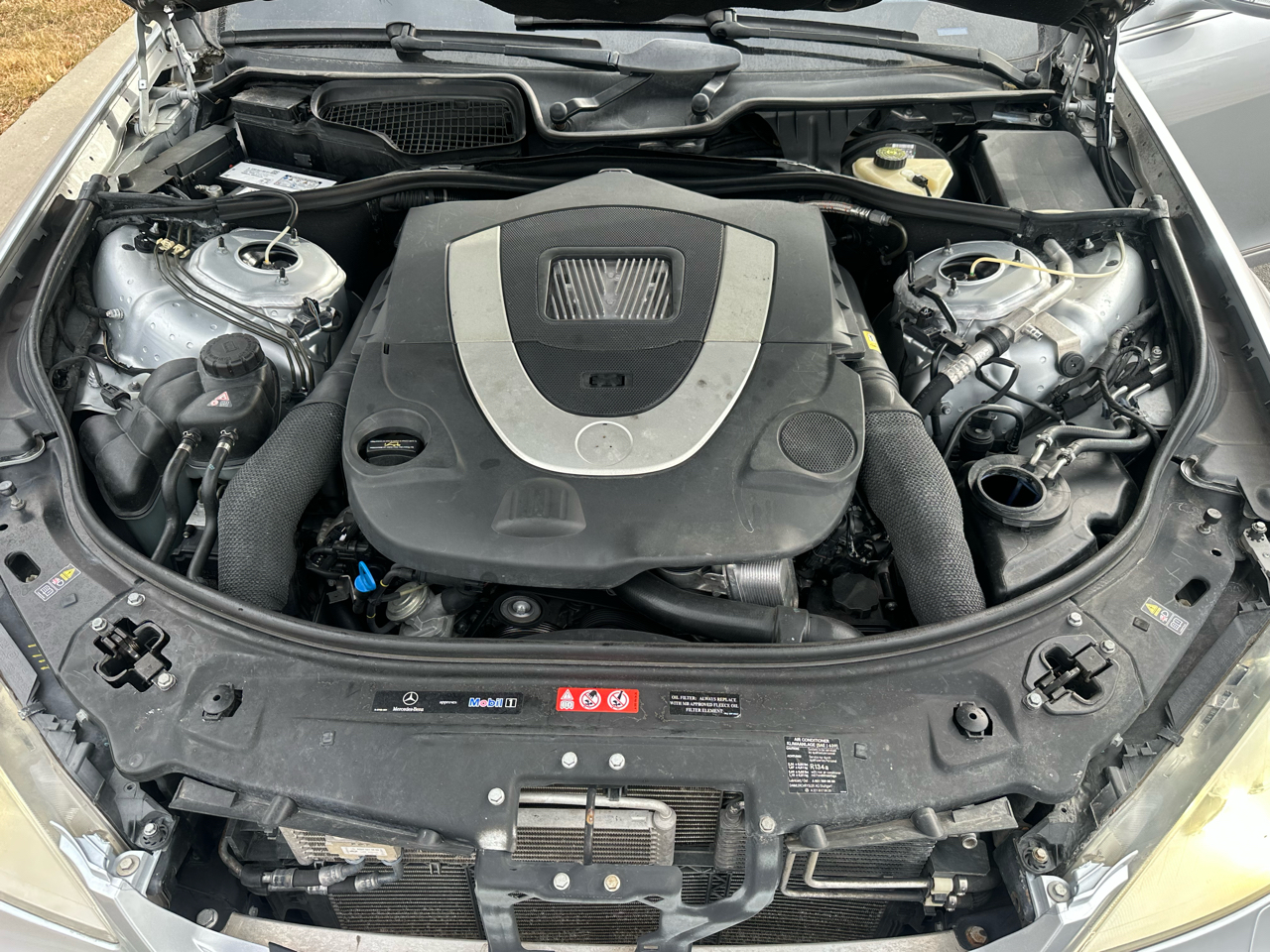 Mercedes-Benz S-Class S550 2008