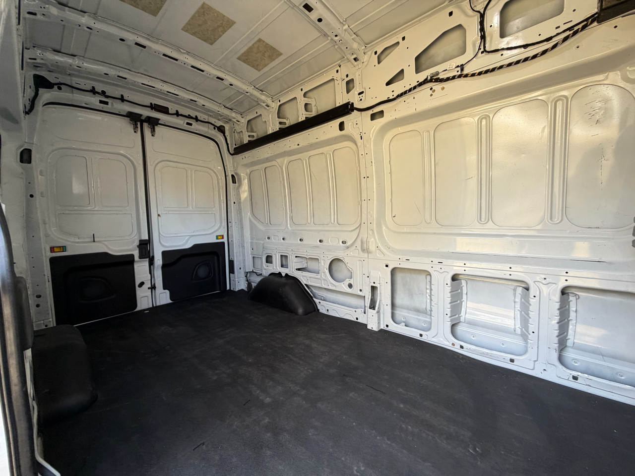 Ford Transit 250 Van High Roof w/Sliding Pass. 148-in. WB 2022