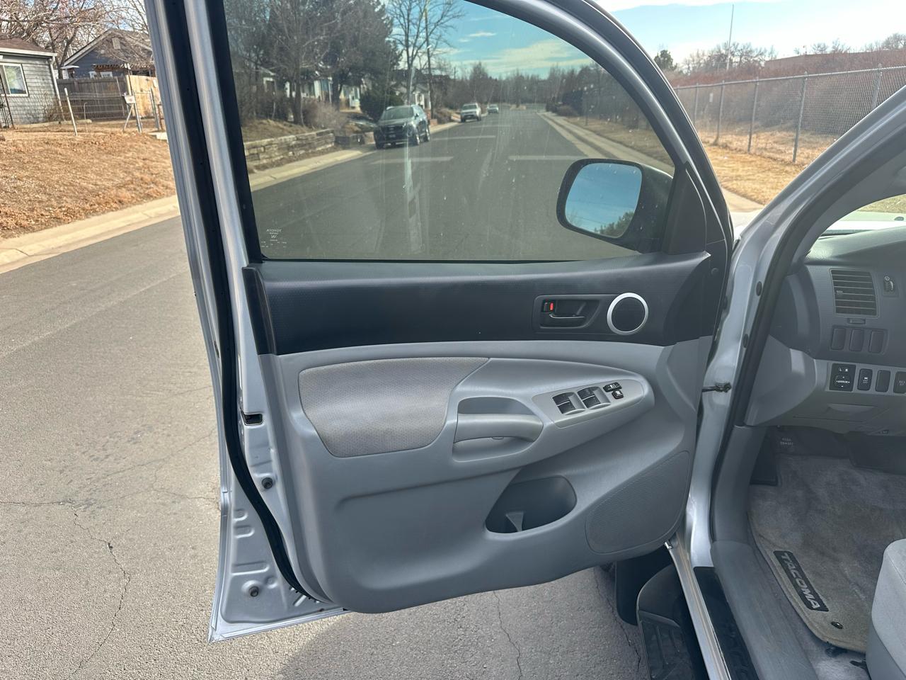 Toyota Tacoma Double Cab Long Bed V6 Auto 4WD 2009