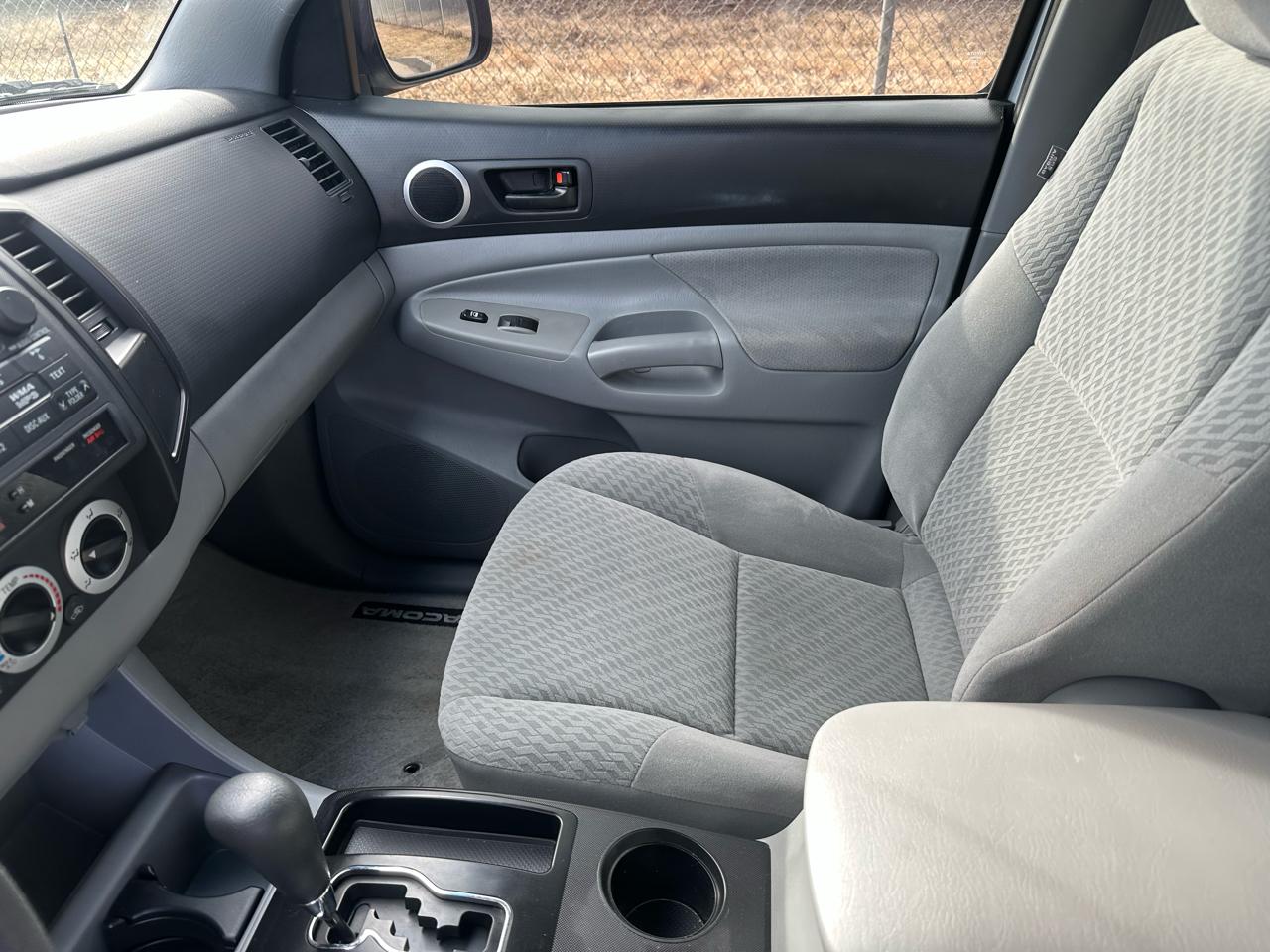 Toyota Tacoma Double Cab Long Bed V6 Auto 4WD 2009