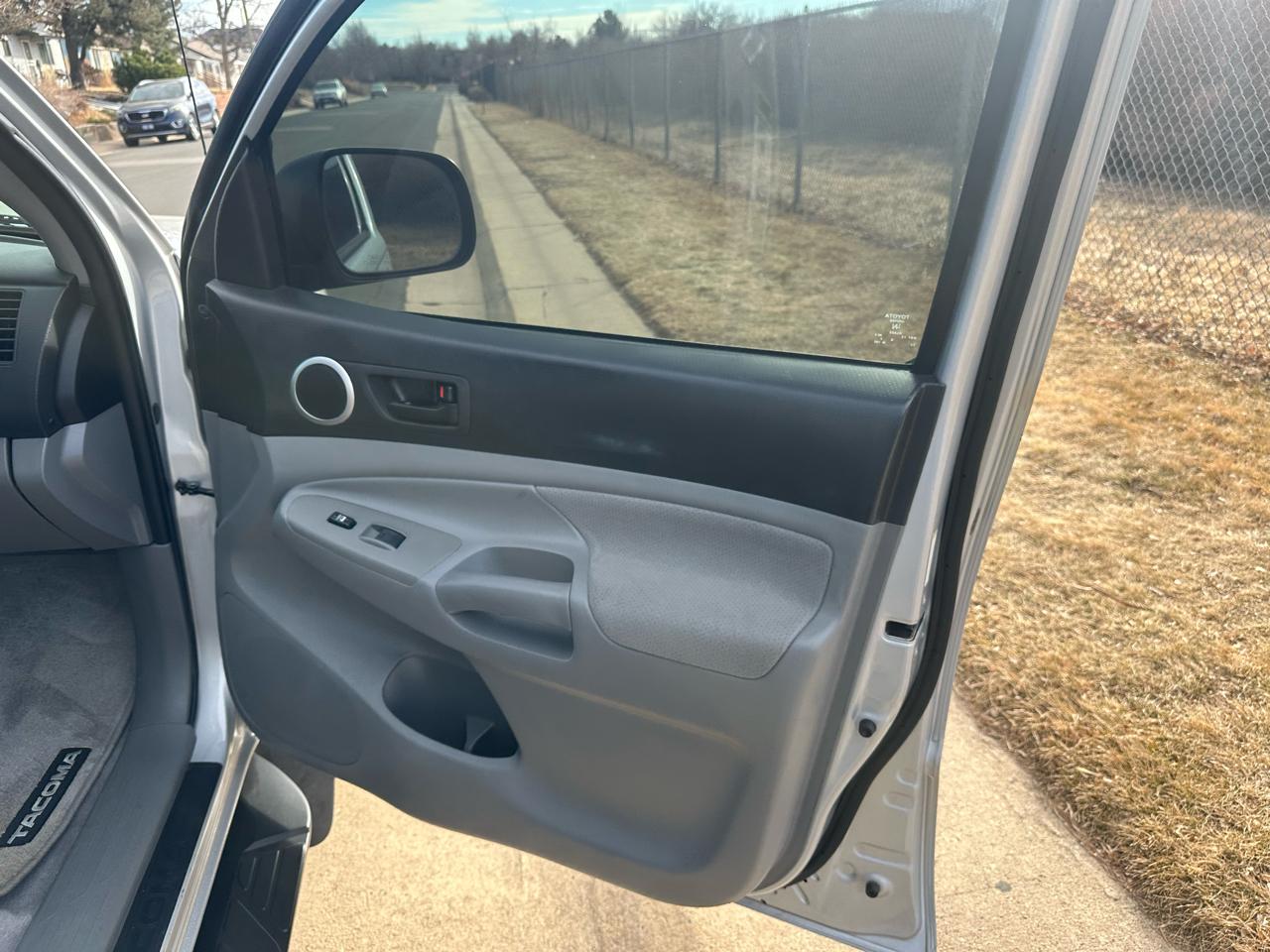 Toyota Tacoma Double Cab Long Bed V6 Auto 4WD 2009