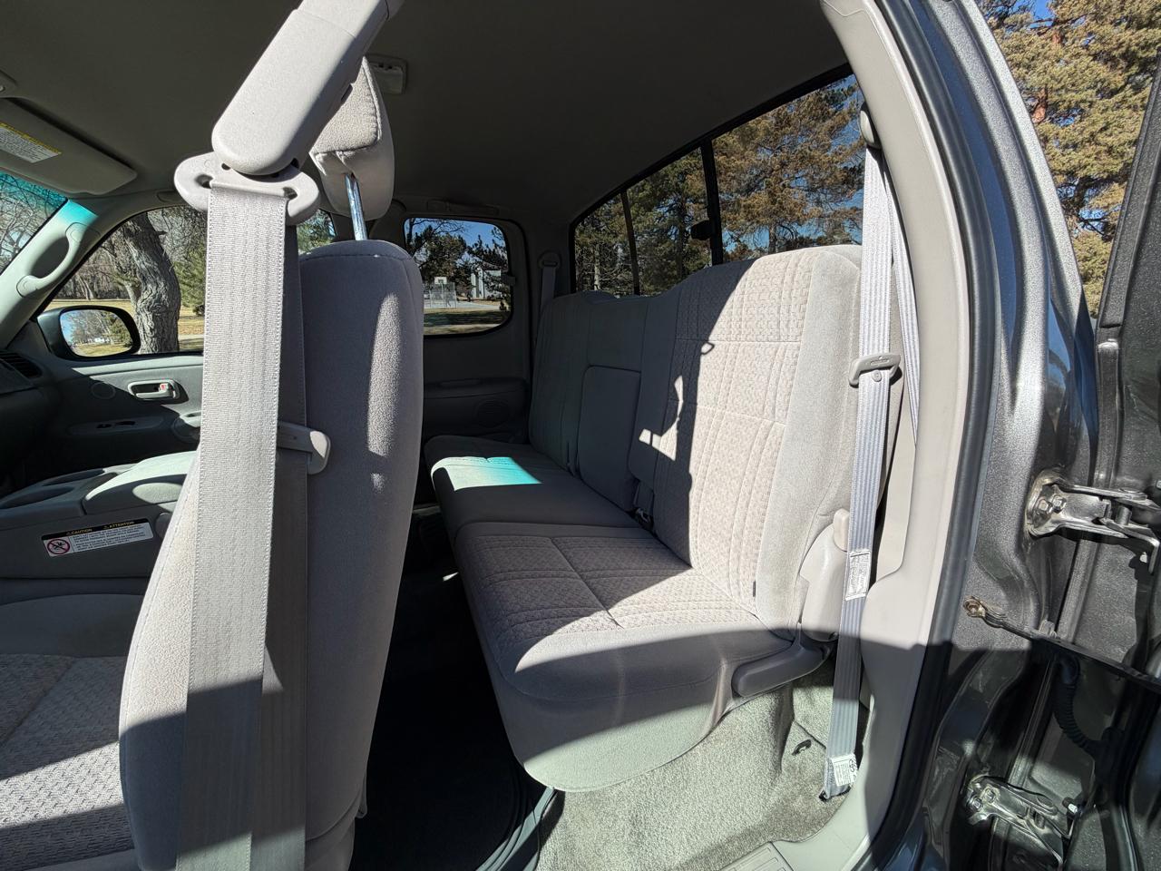 Toyota Tundra SR5 Access Cab 4WD 2004