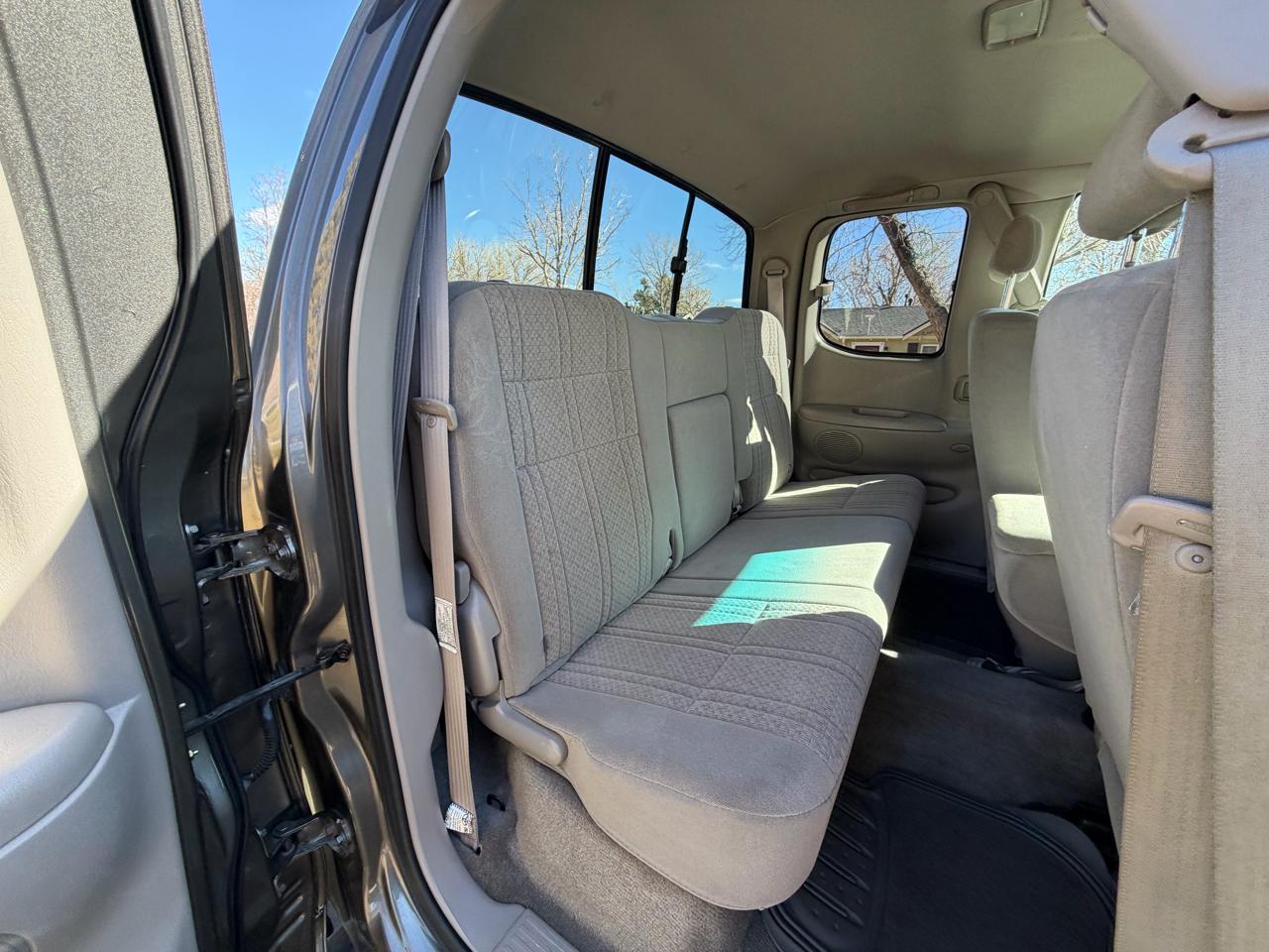 Toyota Tundra SR5 Access Cab 4WD 2004