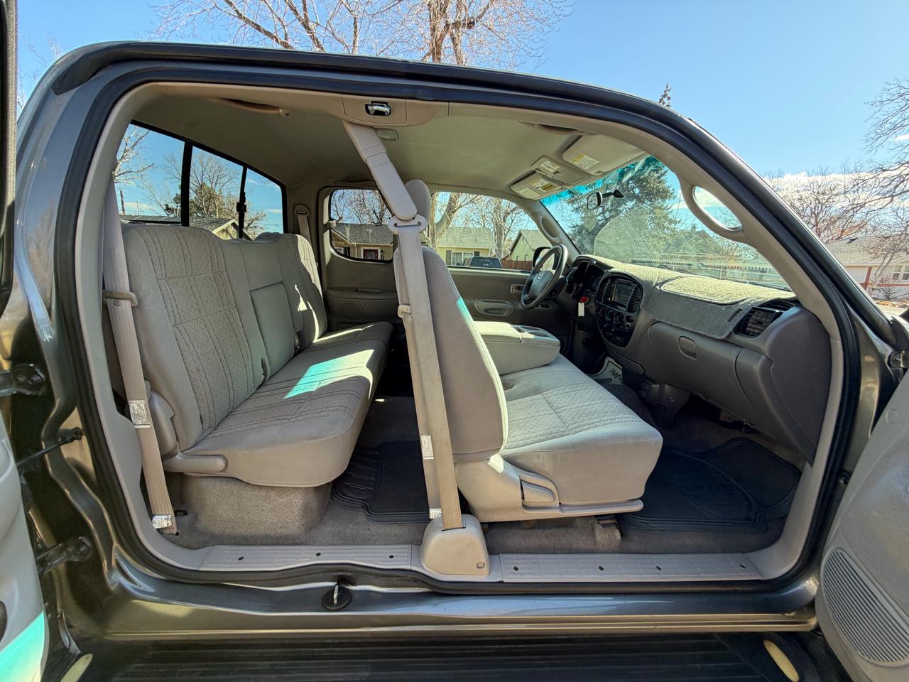 Toyota Tundra SR5 Access Cab 4WD 2004