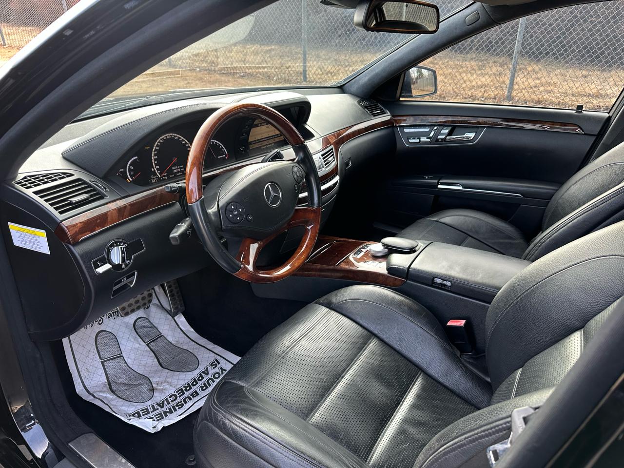 Mercedes-Benz S-Class S63 AMG 2010