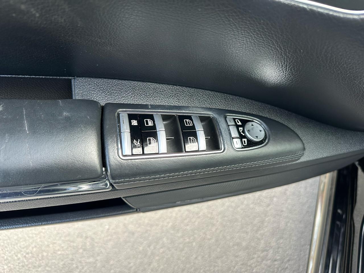 Mercedes-Benz S-Class S63 AMG 2010