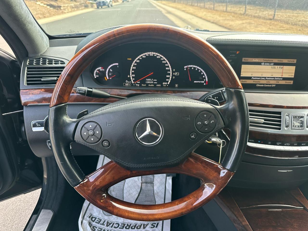 Mercedes-Benz S-Class S63 AMG 2010