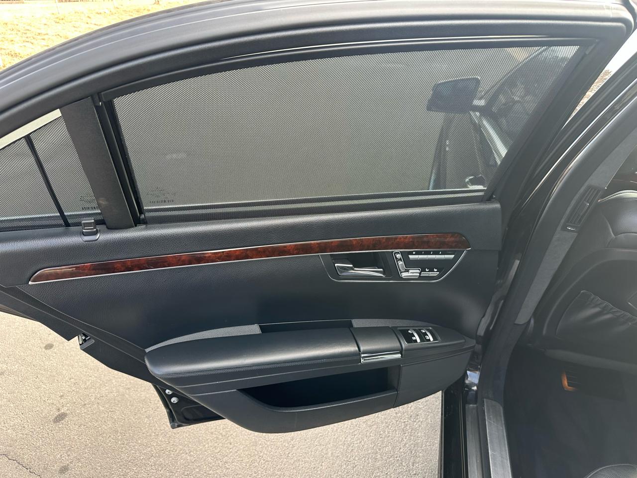 Mercedes-Benz S-Class S63 AMG 2010