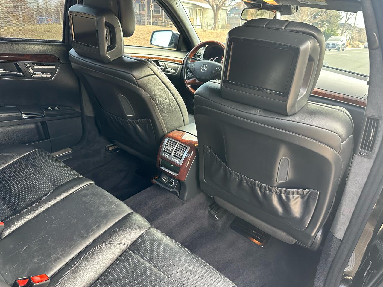 Mercedes-Benz S-Class S63 AMG 2010