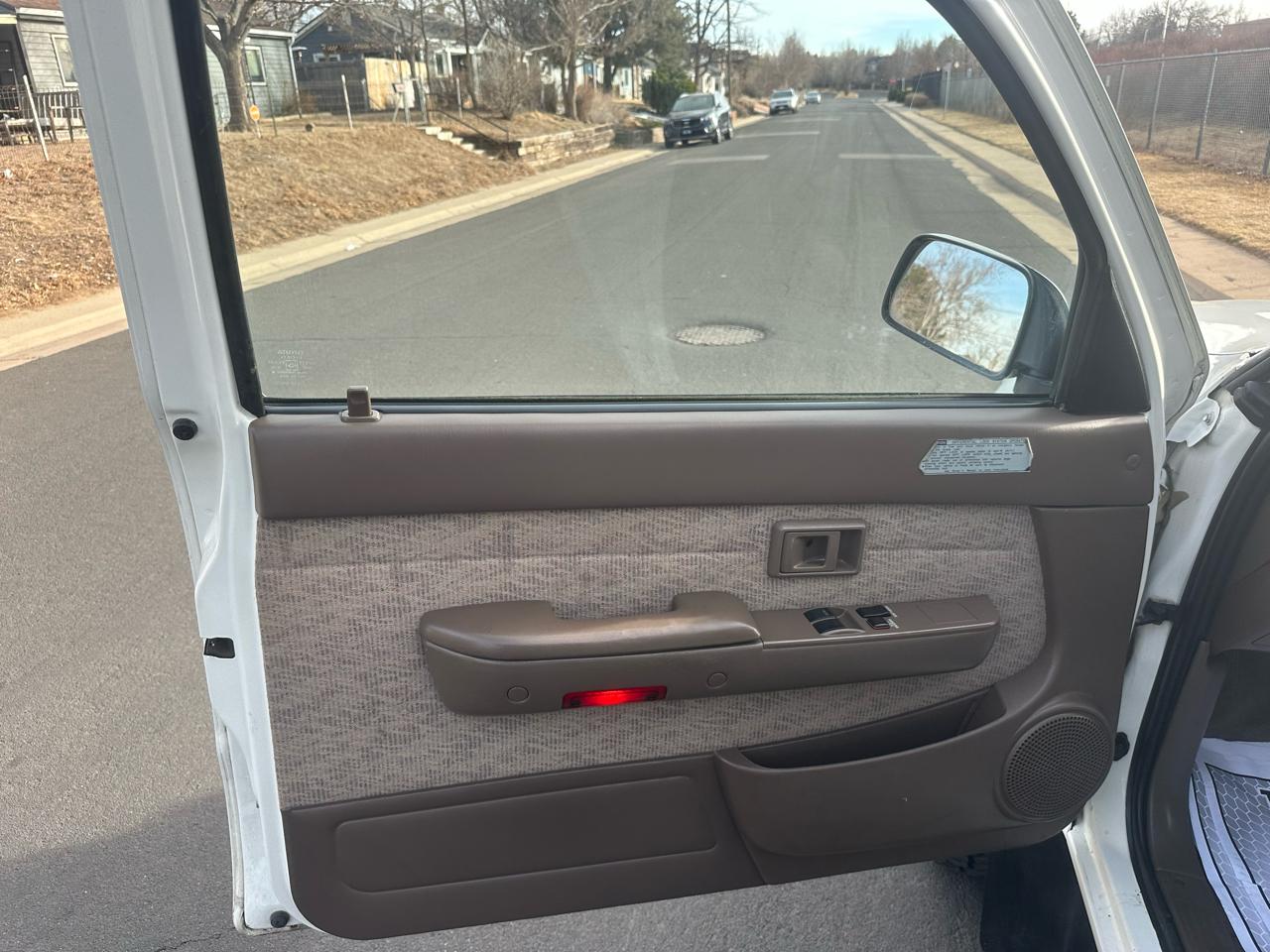 Toyota Tacoma Xtracab V6 4WD 1998