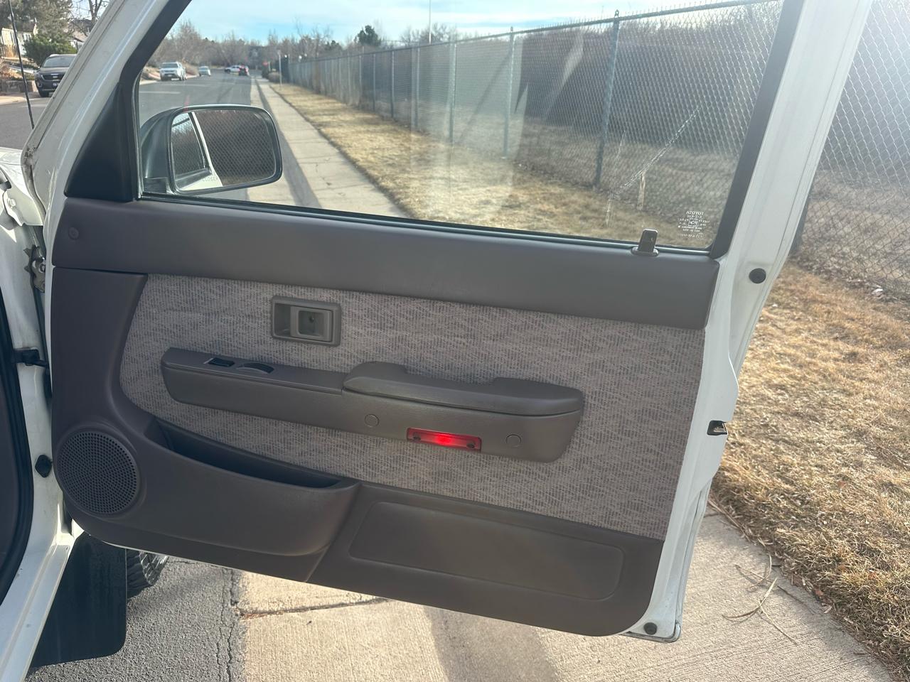 Toyota Tacoma Xtracab V6 4WD 1998