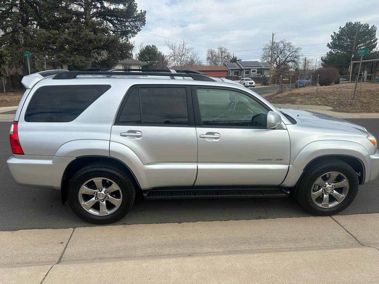 Toyota 4Runner Limited 4WD V8 2008