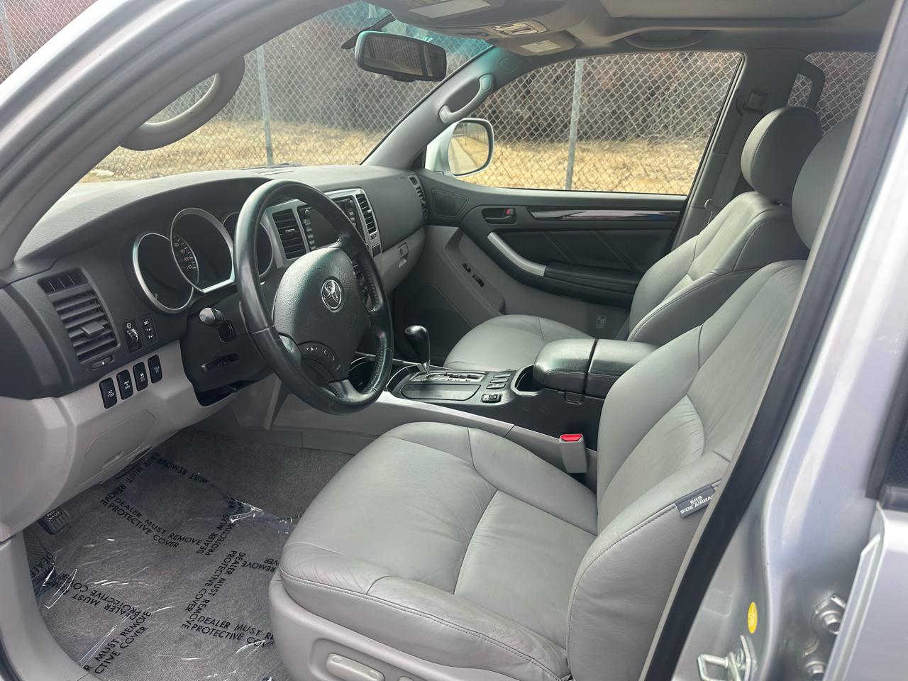 Toyota 4Runner Limited 4WD V8 2008