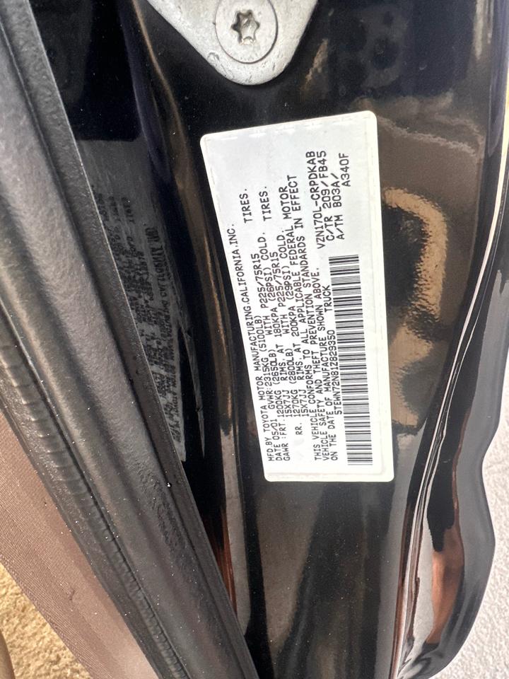 Toyota Tacoma 4WD Access Cab V6 AT SR5 (Natl) 2001