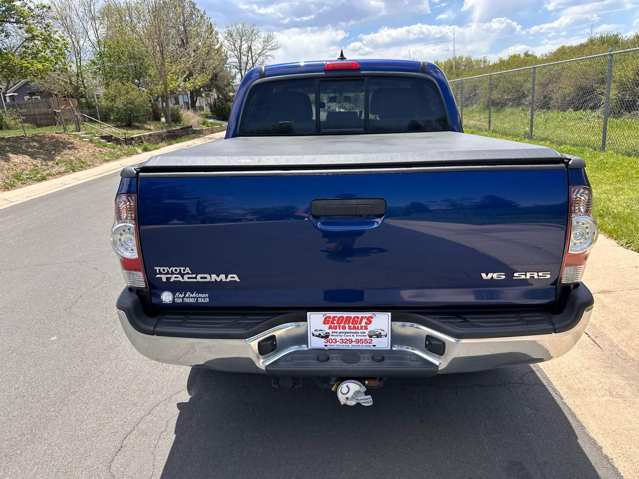 Toyota Tacoma Double Cab V6 6MT 4WD 2015