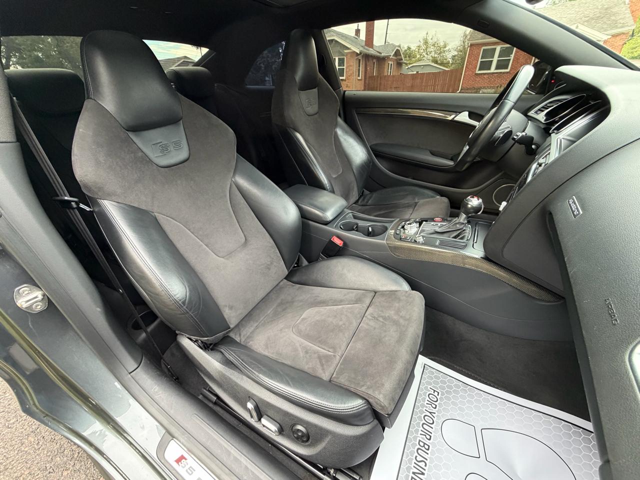 Audi S5 Premium Plus Coupe quattro 7A 2016