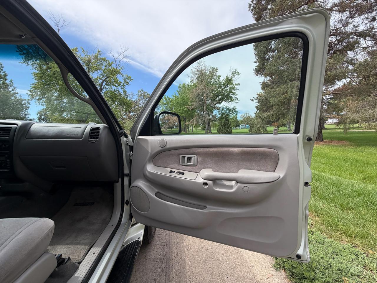 Toyota Tacoma Double Cab V6 4WD 2001