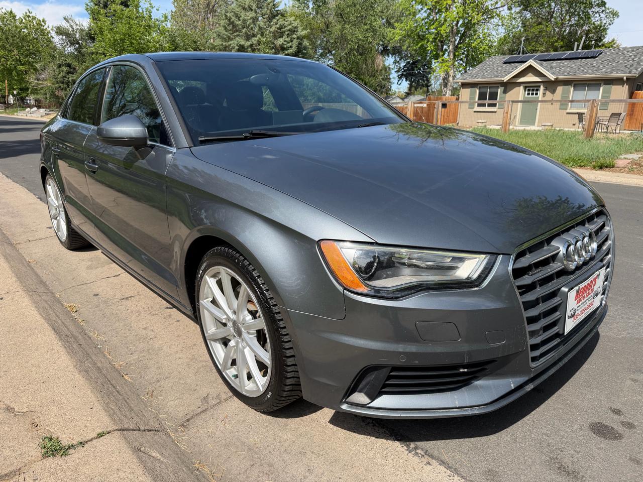 Audi A3 2.0T Premium Sedan quattro S tronic 2015