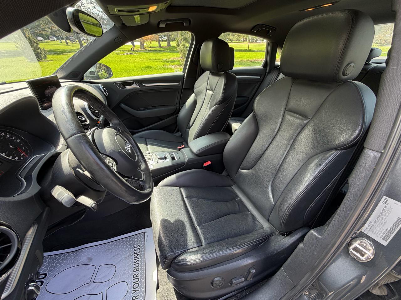 Audi A3 2.0T Premium Sedan quattro S tronic 2015