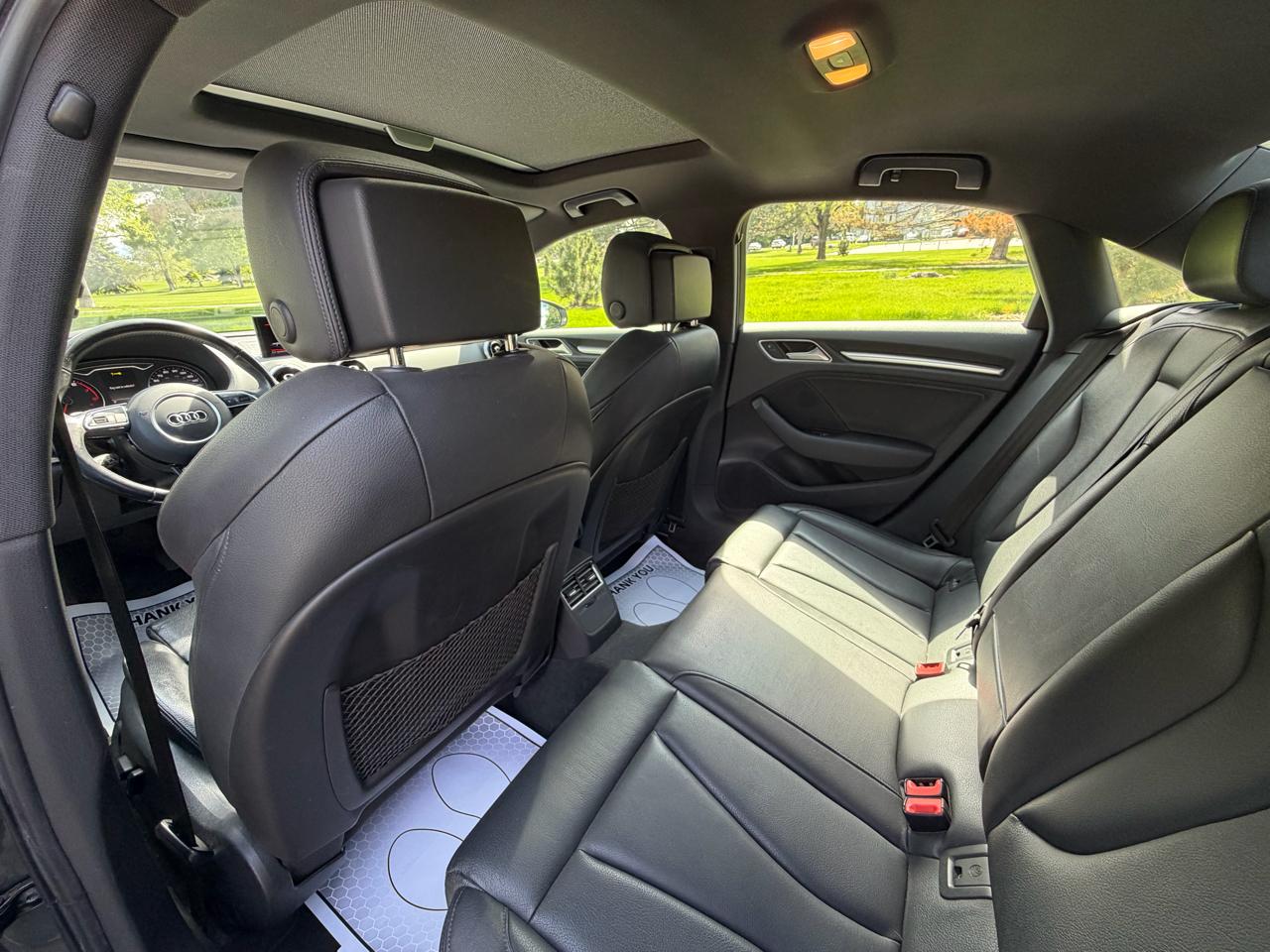 Audi A3 2.0T Premium Sedan quattro S tronic 2015