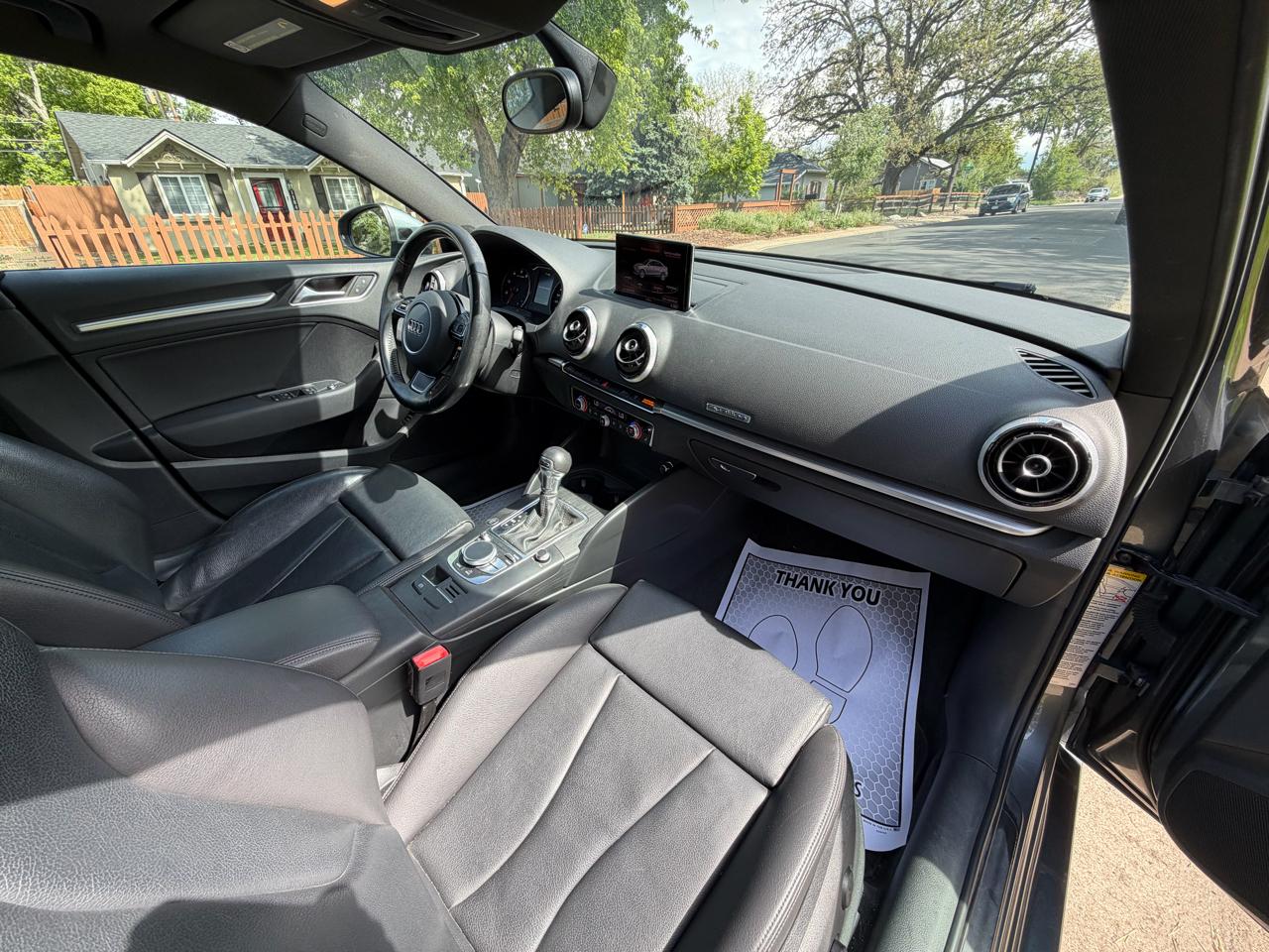 Audi A3 2.0T Premium Sedan quattro S tronic 2015
