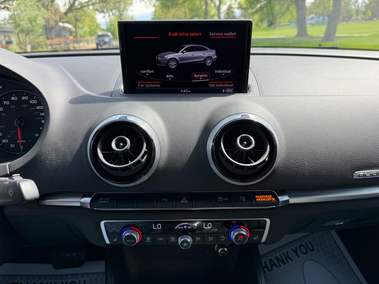 Audi A3 2.0T Premium Sedan quattro S tronic 2015