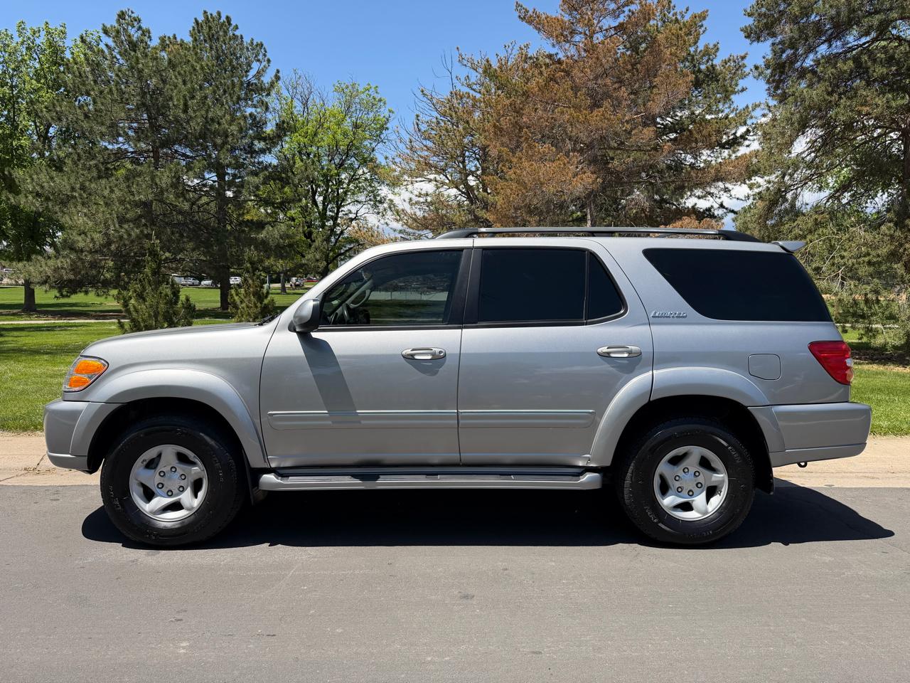 Toyota Sequoia Limited 4WD 2004