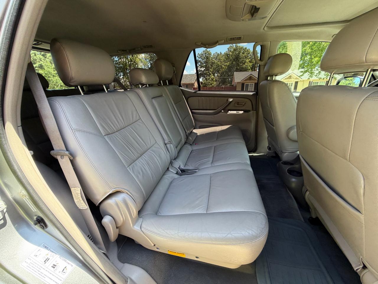 Toyota Sequoia Limited 4WD 2004