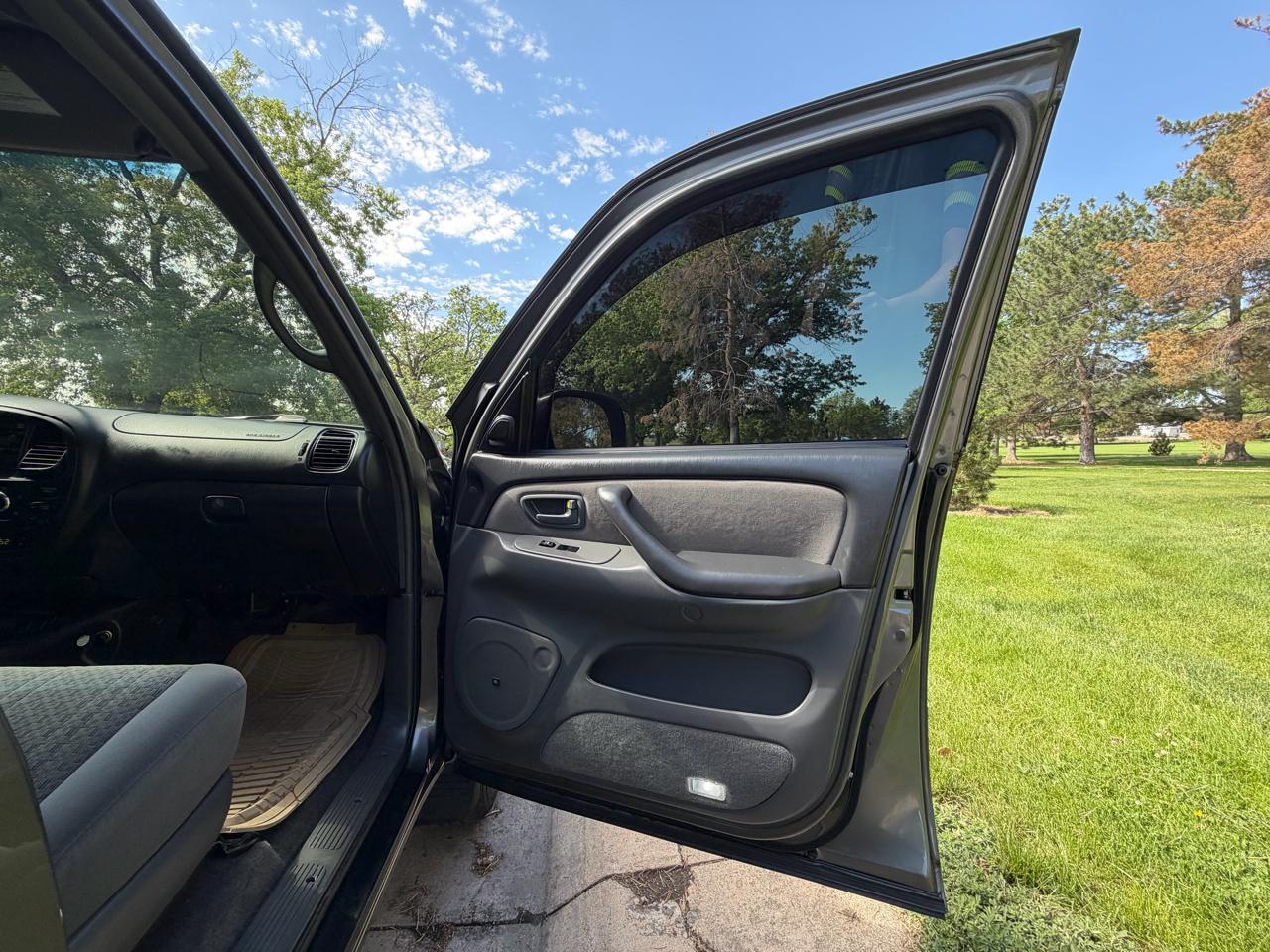 Toyota Tundra SR5 Double Cab 4WD 2006