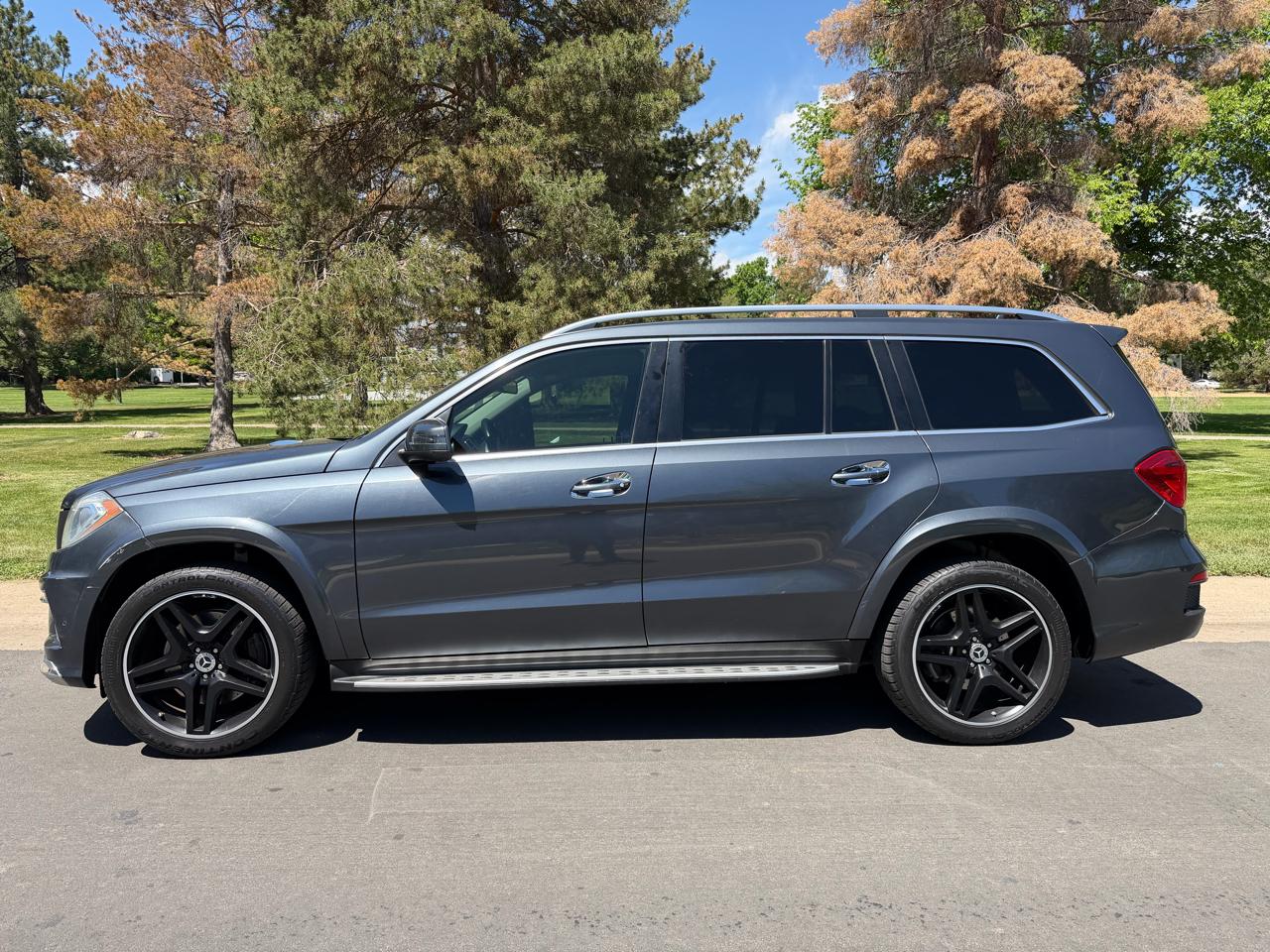 Mercedes-Benz GL-Class GL550 4MATIC 2013