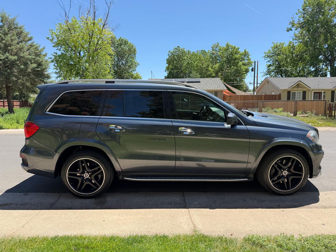 Mercedes-Benz GL-Class GL550 4MATIC 2013