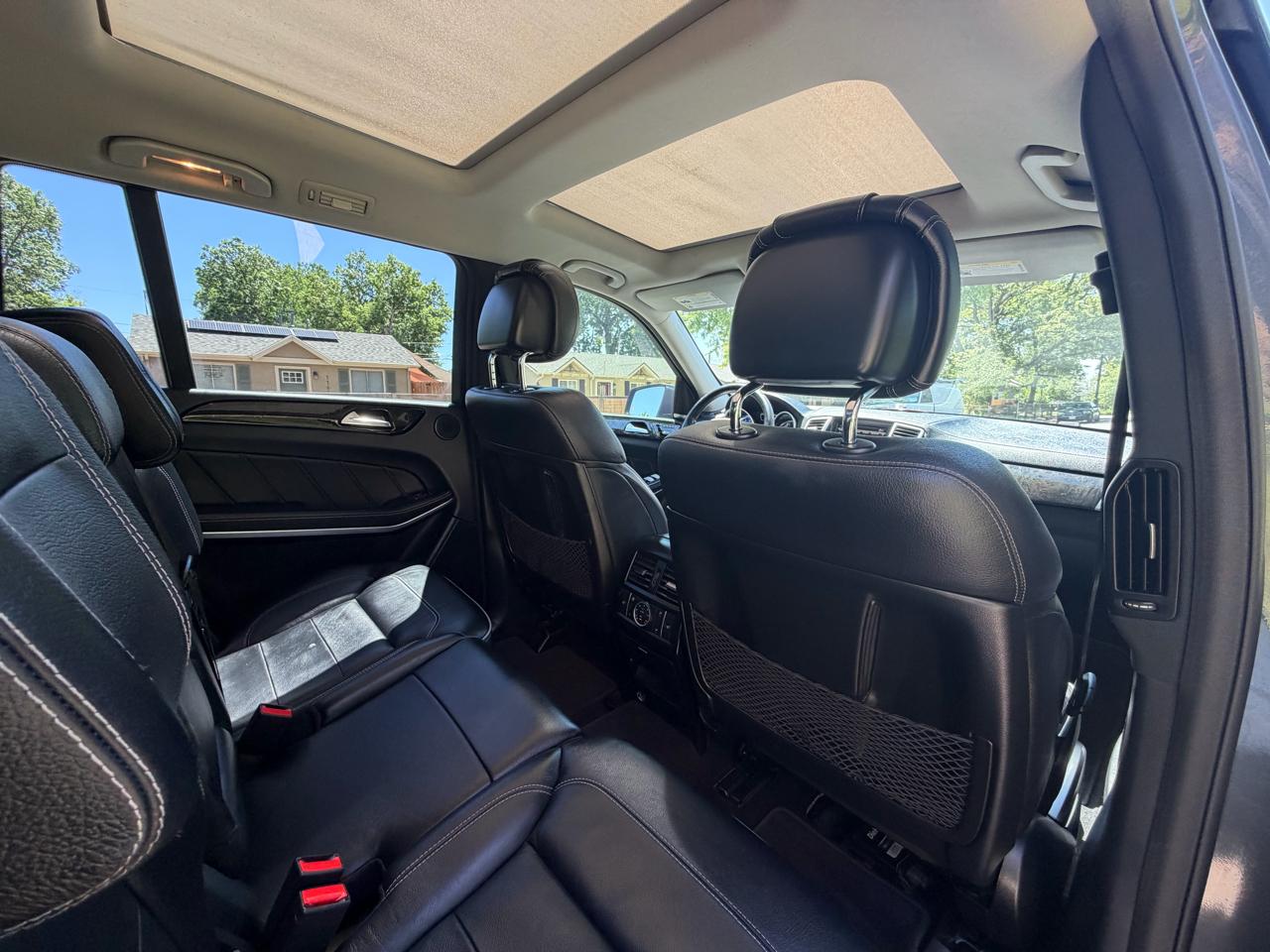 Mercedes-Benz GL-Class GL550 4MATIC 2013