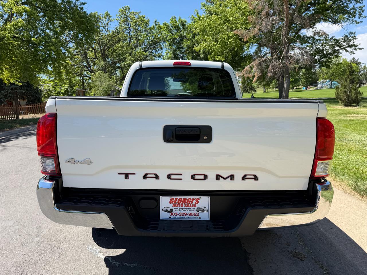 Toyota Tacoma SR5 Access Cab I4 6AT 4WD 2023