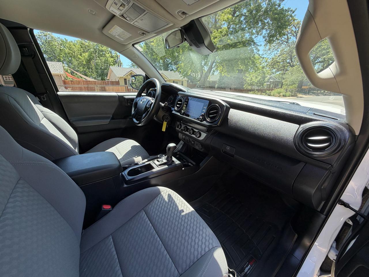 Toyota Tacoma SR5 Access Cab I4 6AT 4WD 2023