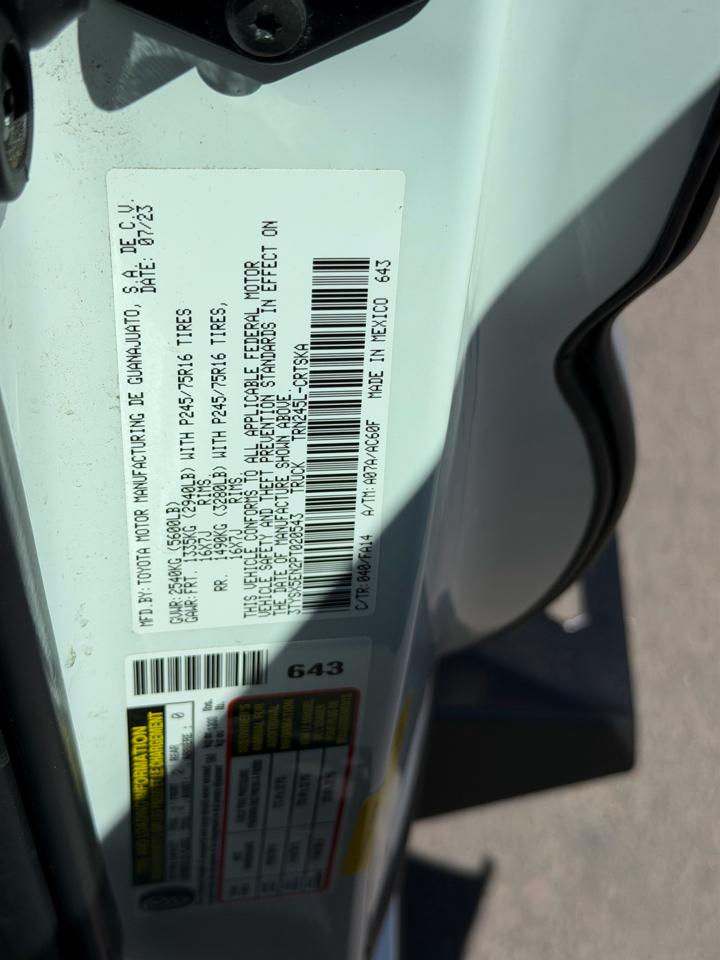 Toyota Tacoma SR5 Access Cab I4 6AT 4WD 2023