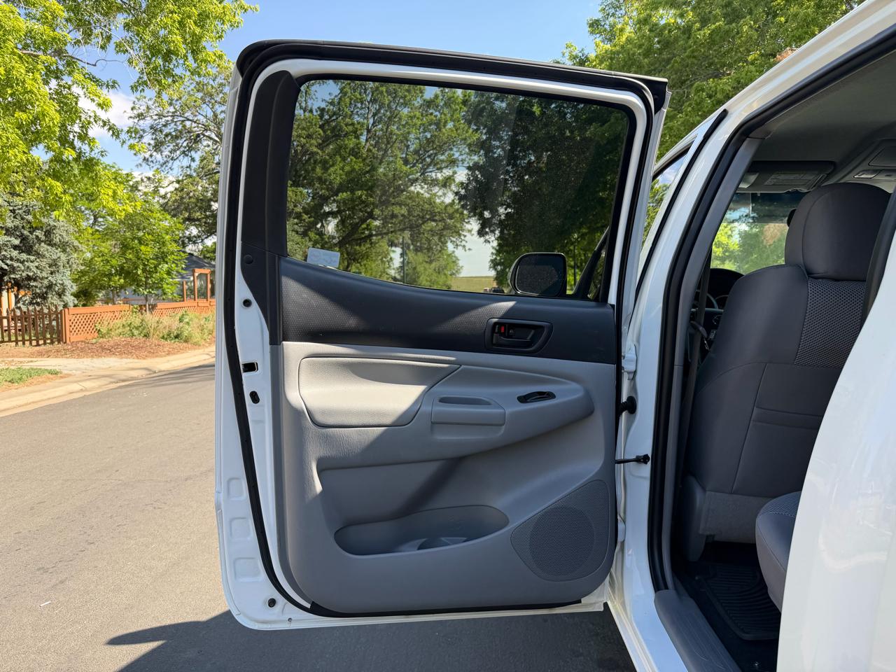 Toyota Tacoma Double Cab Long Bed V6 Auto 4WD 2013