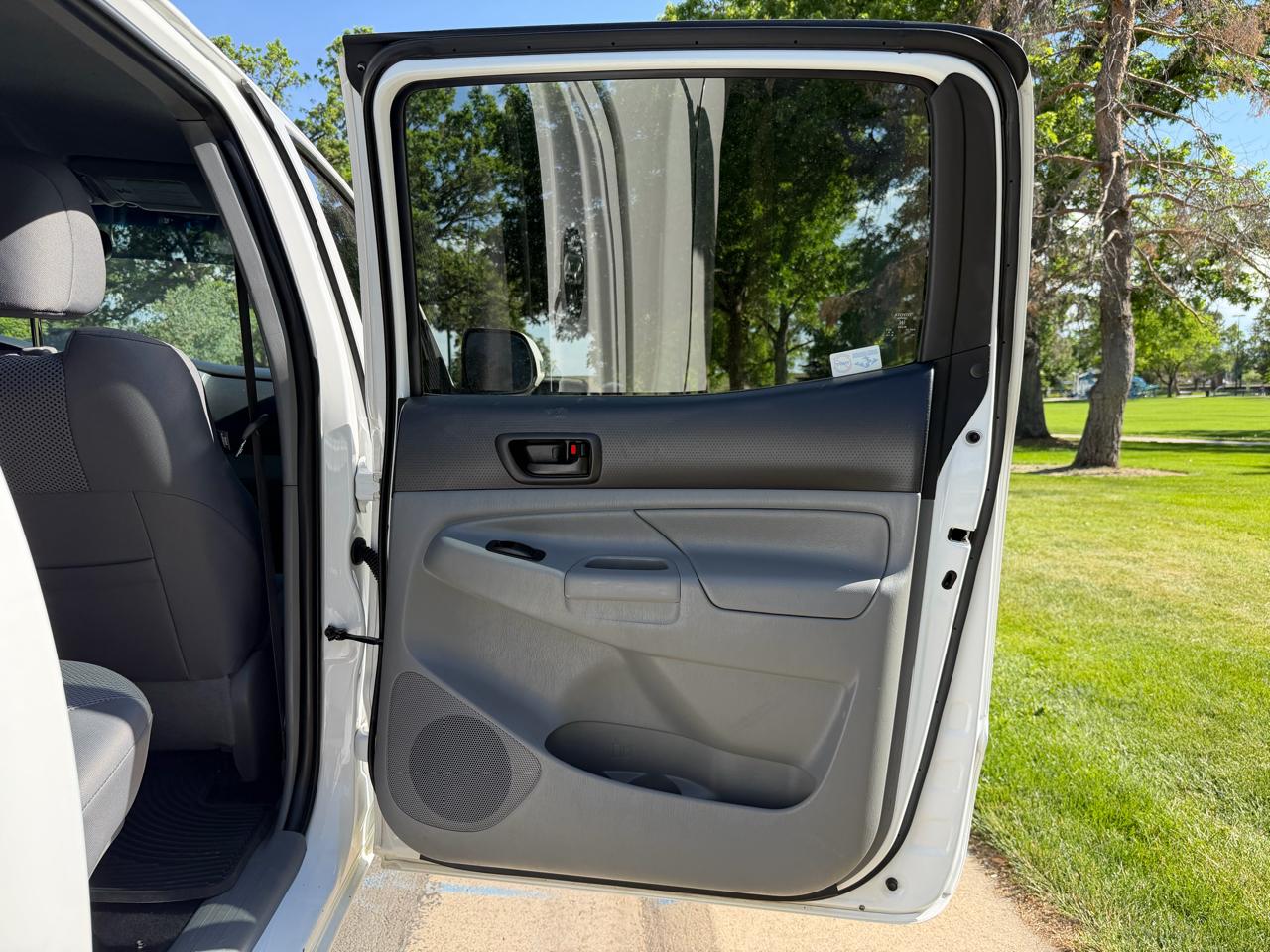 Toyota Tacoma Double Cab Long Bed V6 Auto 4WD 2013