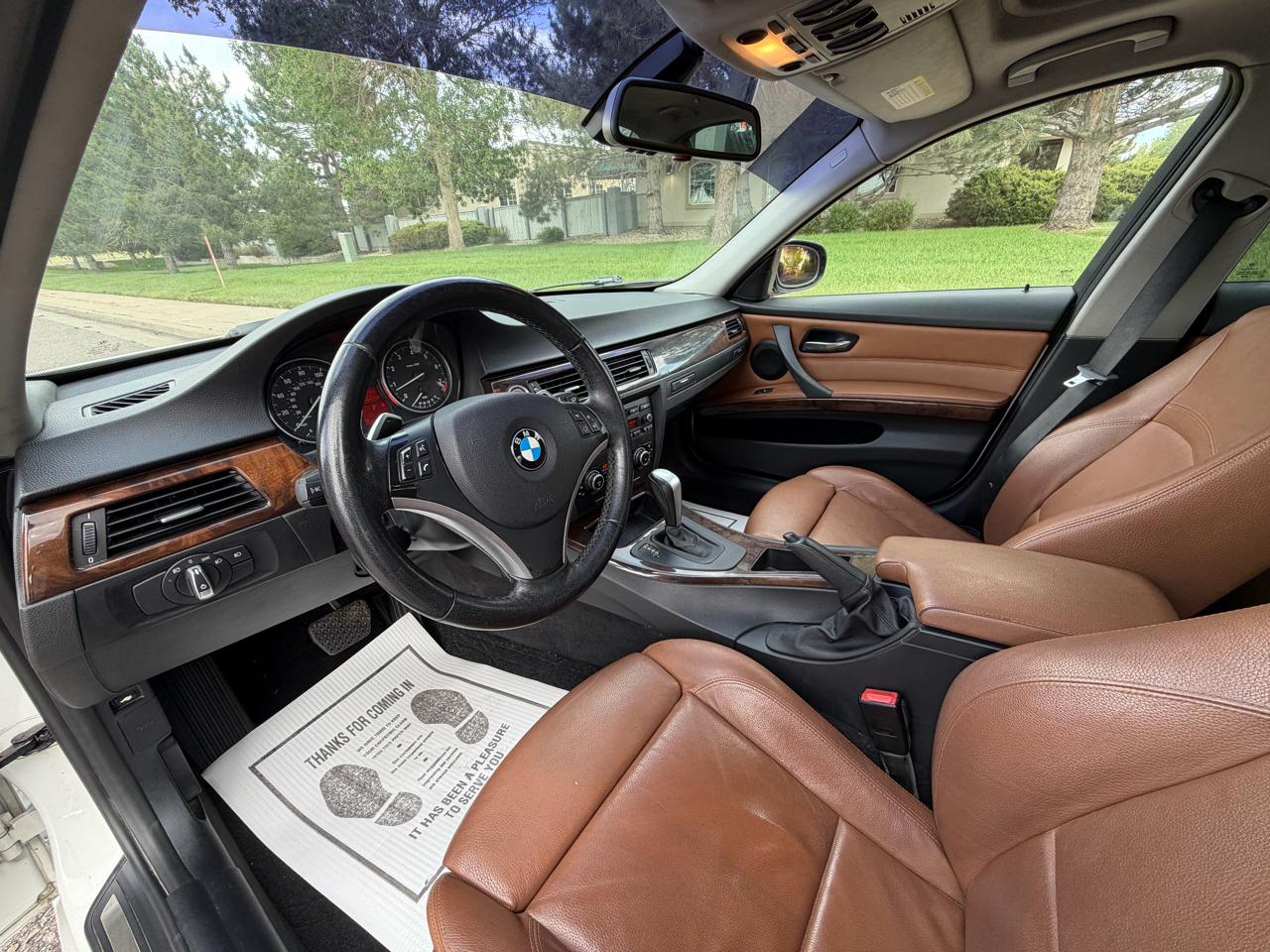 BMW 3-Series 328i xDrive 2011