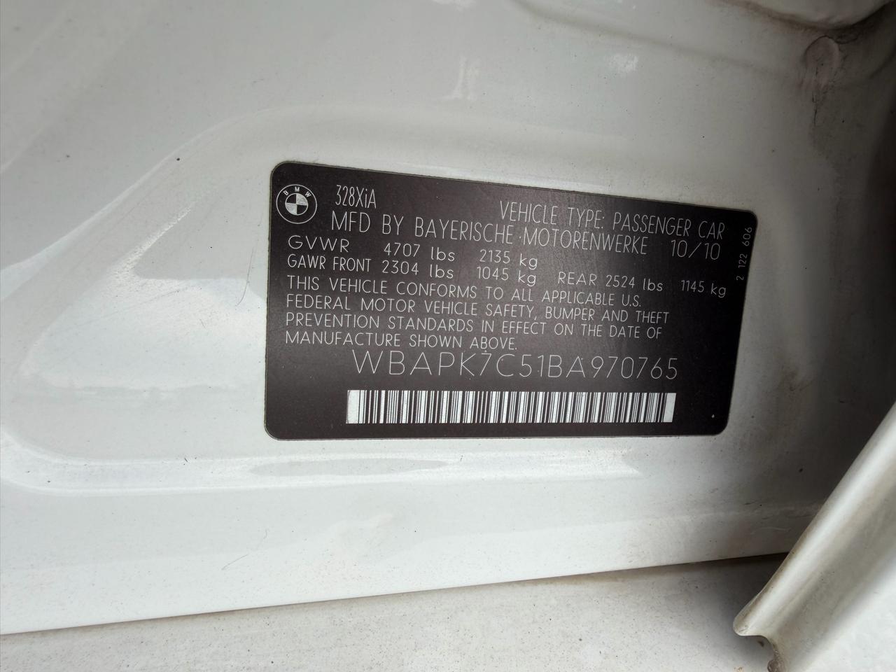 BMW 3-Series 328i xDrive 2011