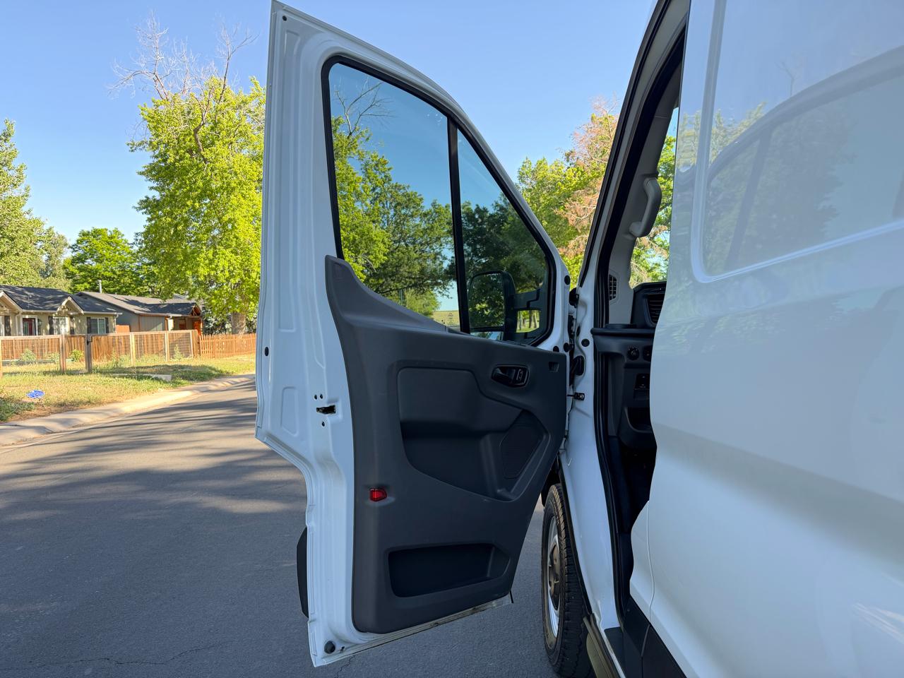 Ford Transit 250 Van 2023