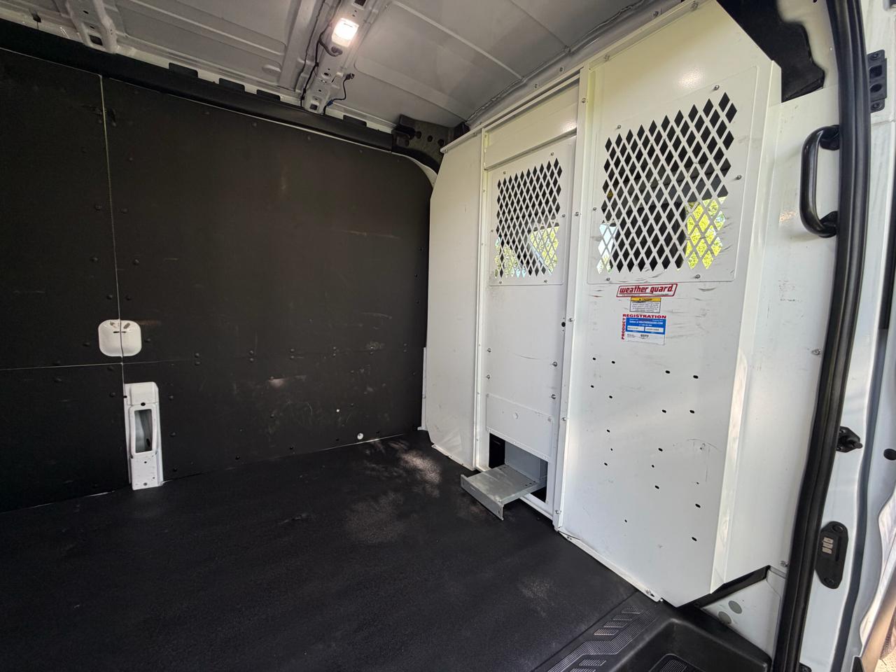 Ford Transit 250 Van 2023
