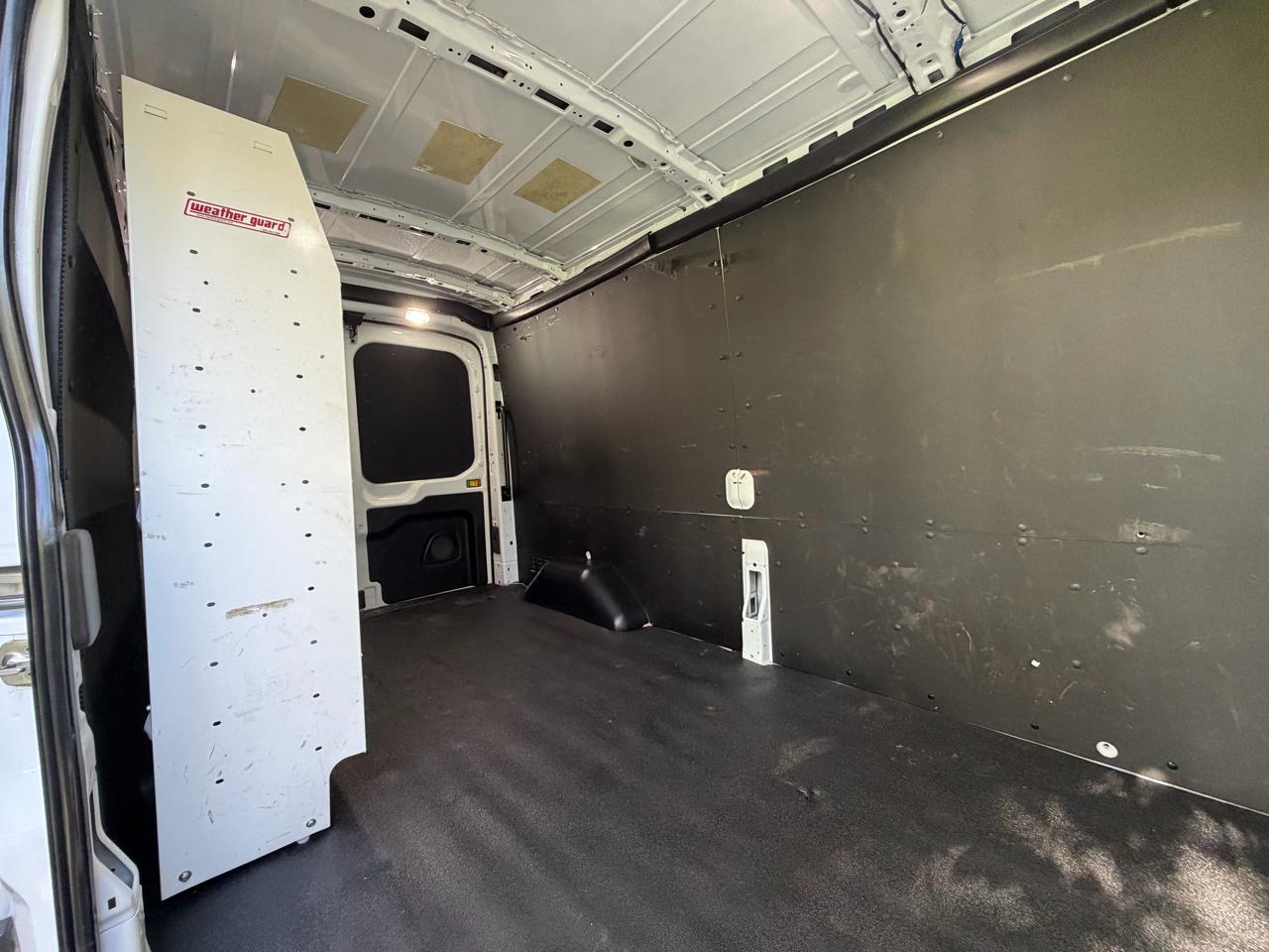 Ford Transit 250 Van 2023