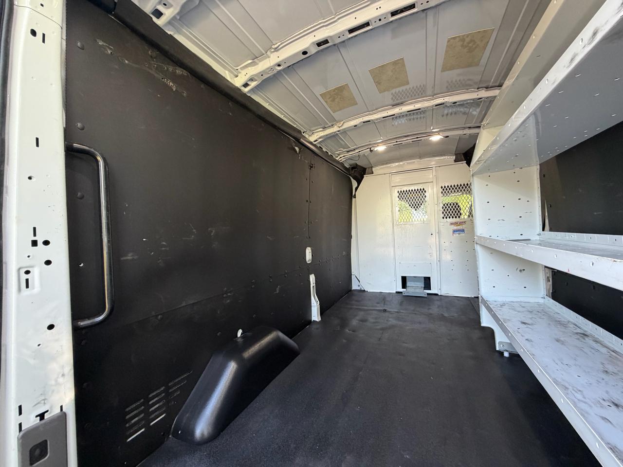 Ford Transit 250 Van 2023