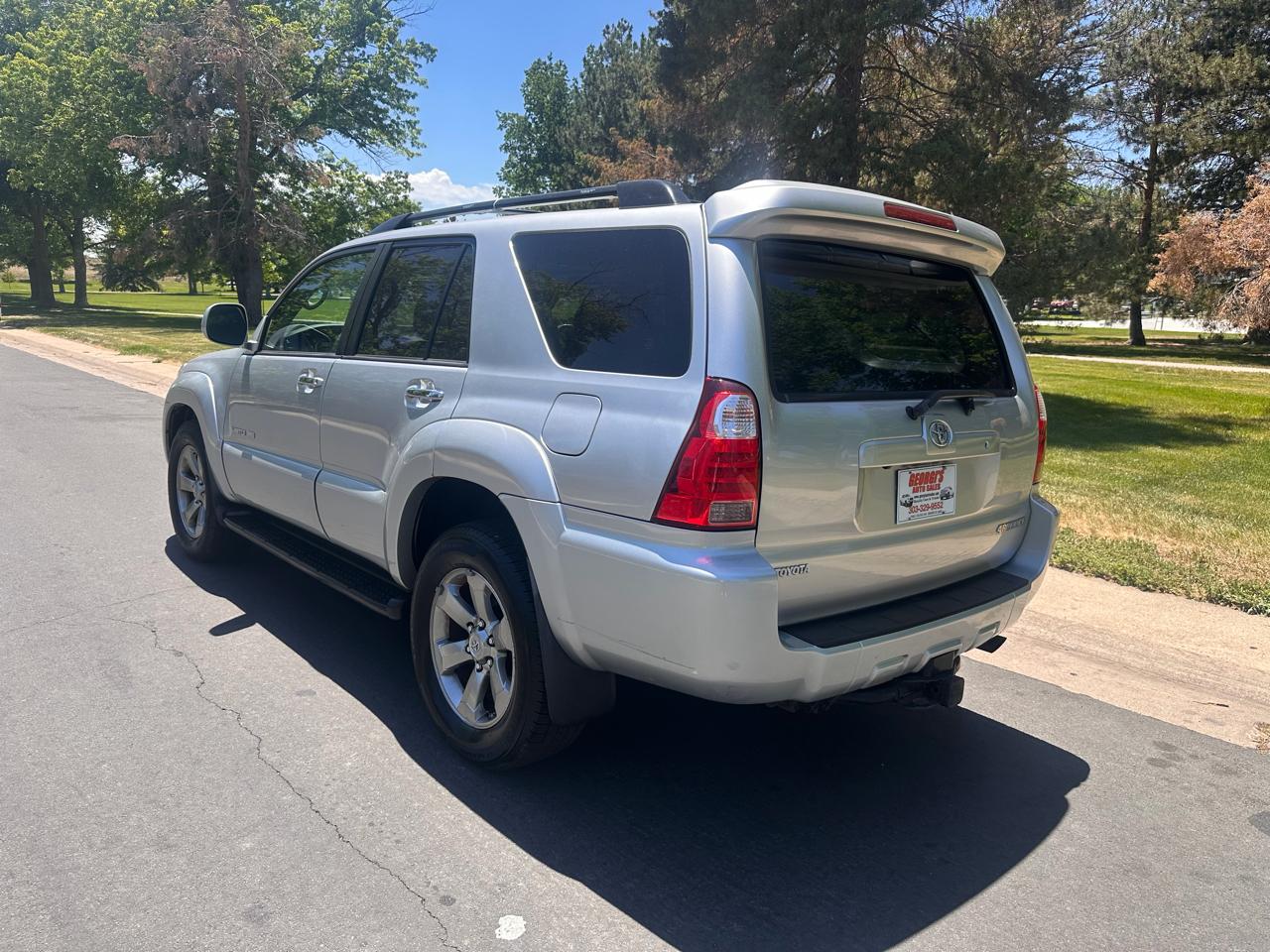 Toyota 4Runner Limited 4WD V8 2008